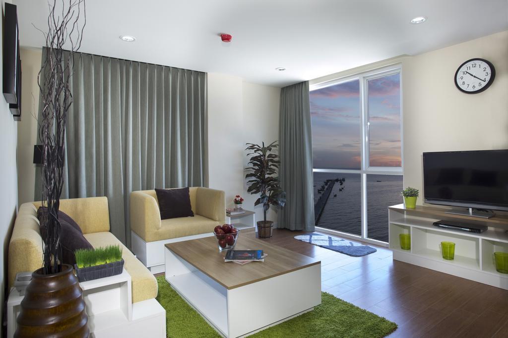 Bbg Seaside Luxurious Service Apartment Бангсен Номер фото