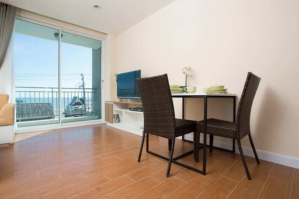 Bbg Seaside Luxurious Service Apartment Бангсен Екстер'єр фото