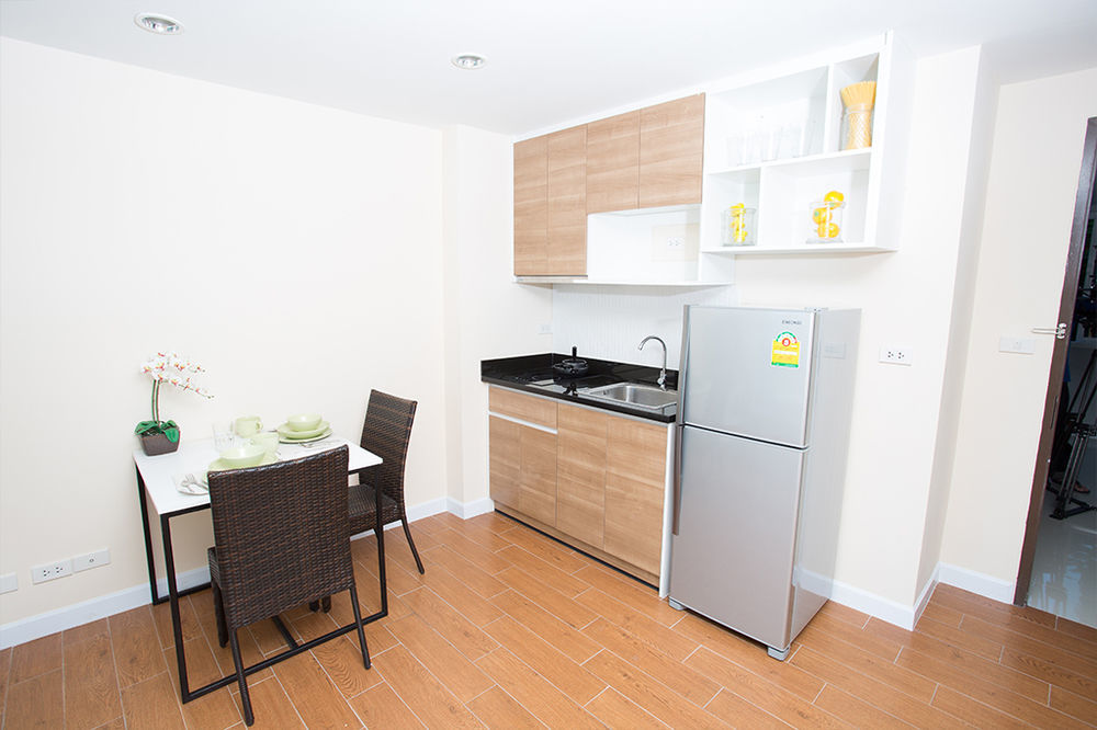 Bbg Seaside Luxurious Service Apartment Бангсен Екстер'єр фото