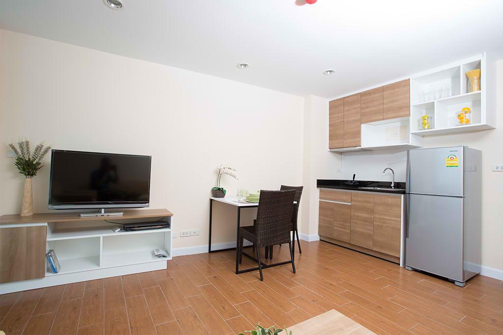 Bbg Seaside Luxurious Service Apartment Бангсен Екстер'єр фото