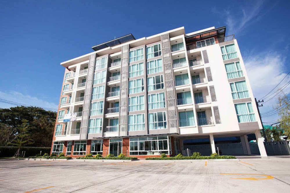 Bbg Seaside Luxurious Service Apartment Бангсен Екстер'єр фото